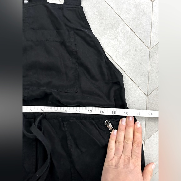 Wilfred Free • Short Overalls - Picture 4 of 5